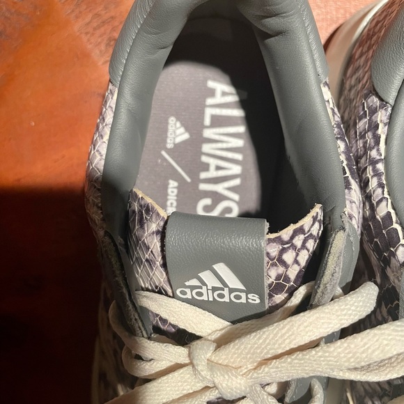 Adidas Adicross Leather Athletic Shoes - 7 - Picture 4 of 8